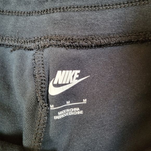 Men's Nike Tech Joggers - Picture 5 of 5